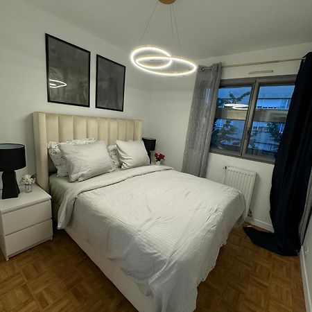 Excellent Apartment For Familly Clichy Eksteriør billede