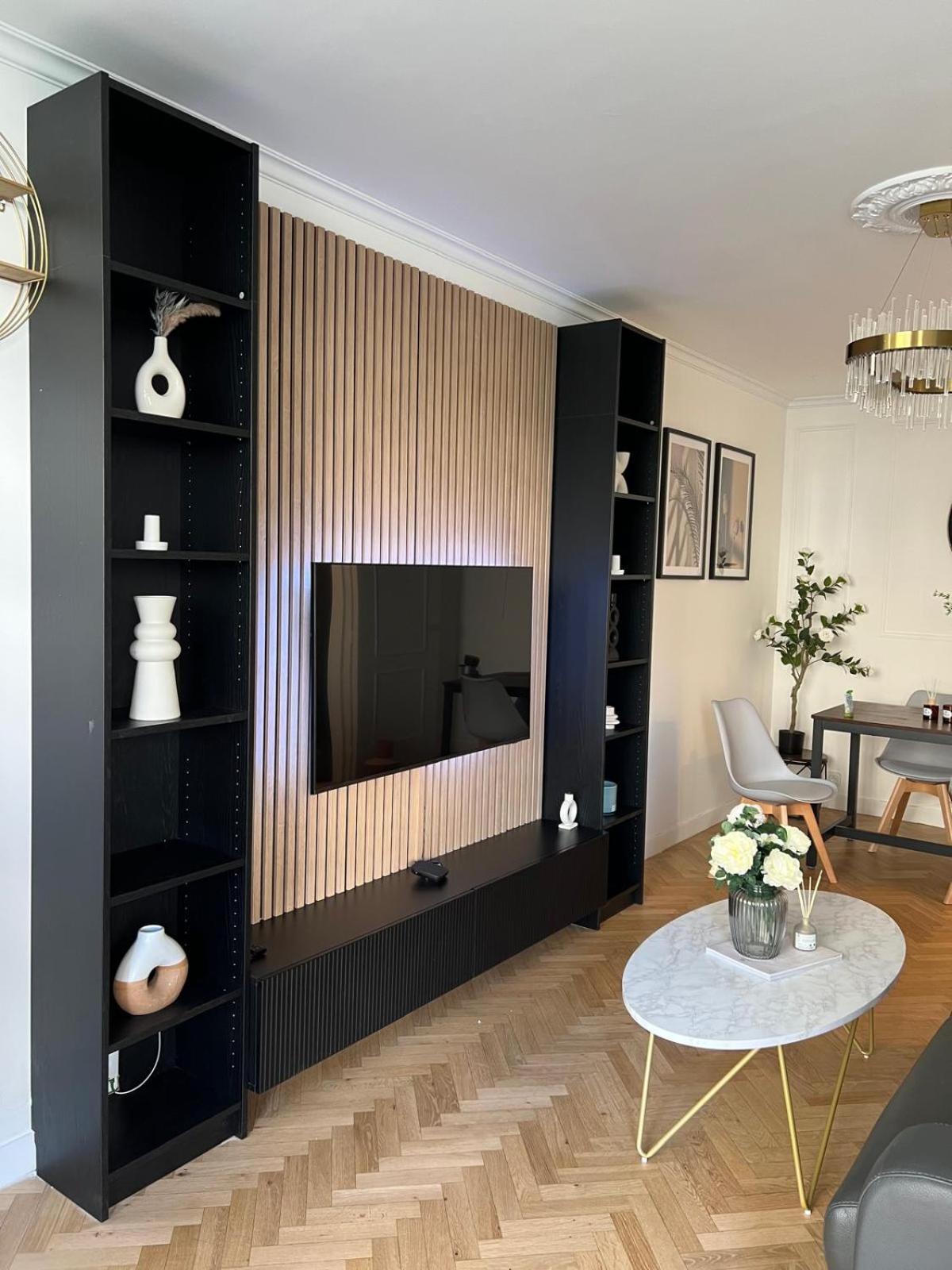Excellent Apartment For Familly Clichy Eksteriør billede