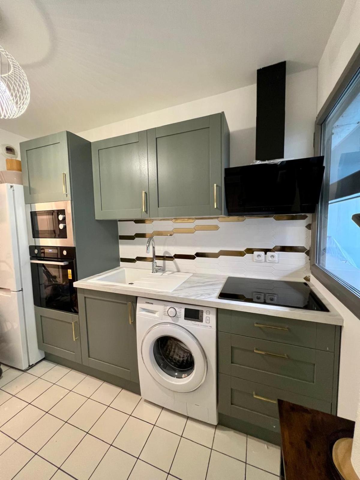 Excellent Apartment For Familly Clichy Eksteriør billede