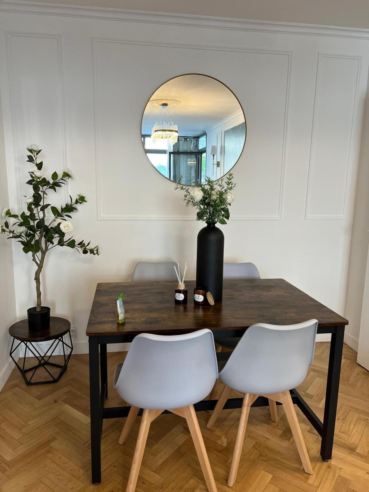 Excellent Apartment For Familly Clichy Eksteriør billede