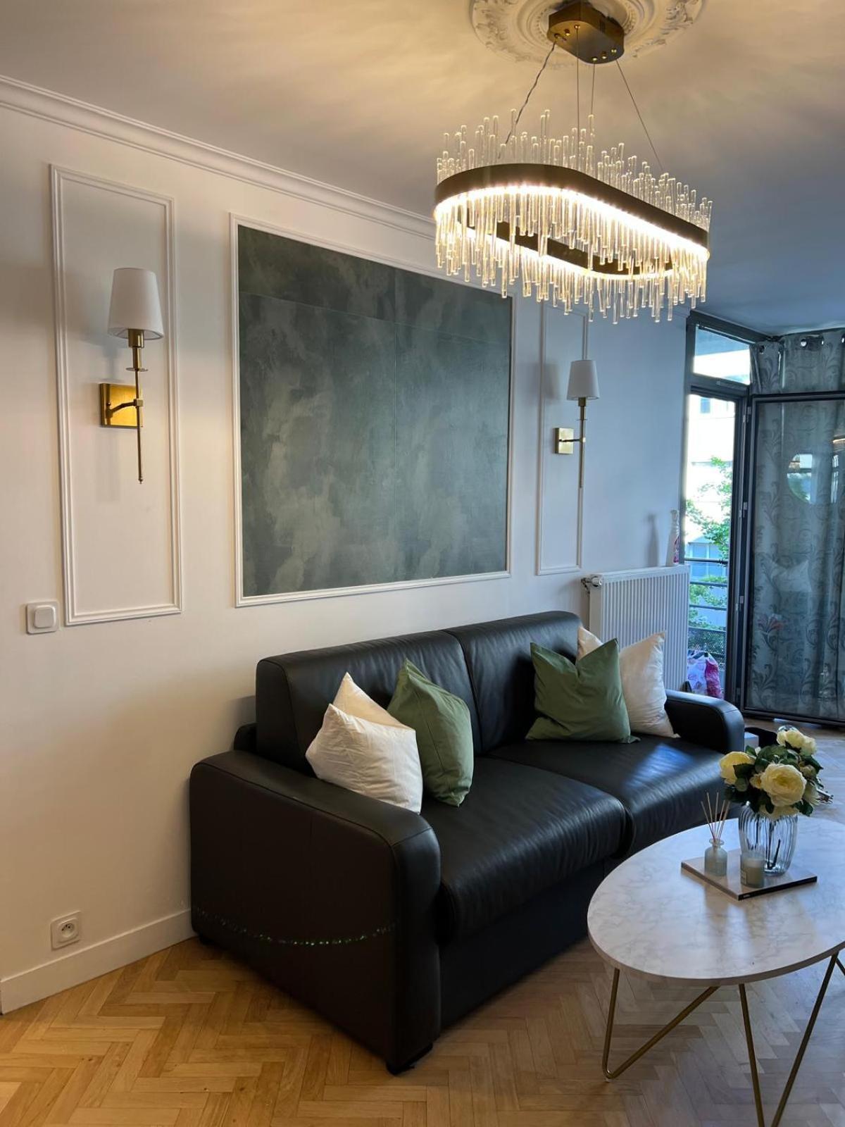 Excellent Apartment For Familly Clichy Eksteriør billede