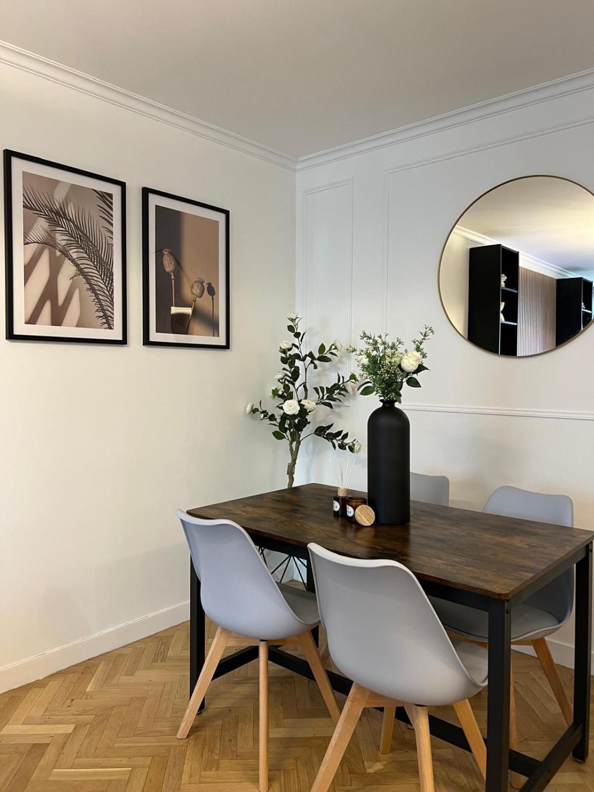 Excellent Apartment For Familly Clichy Eksteriør billede